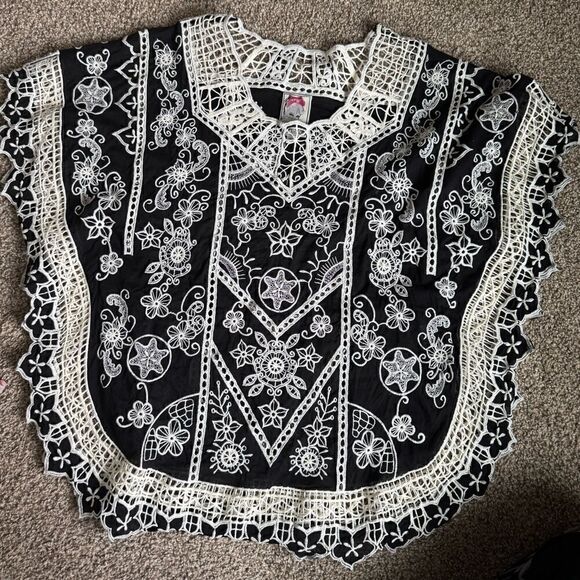 Yoana Baraschi Women’s M Black White Embroidered Crochet Tunic Top Boho Style - Picture 6 of 9